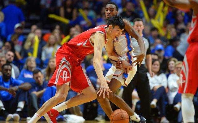 华体会hth体育- 那不勒斯主帅轮换策略遭质疑，球迷呼吁变阵  